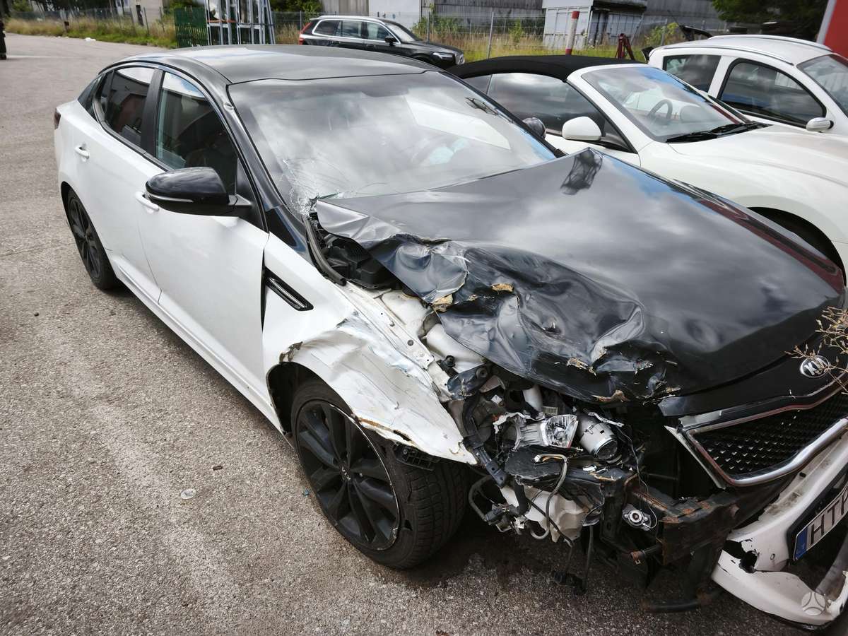Kia Optima, 1.7 l., Седан