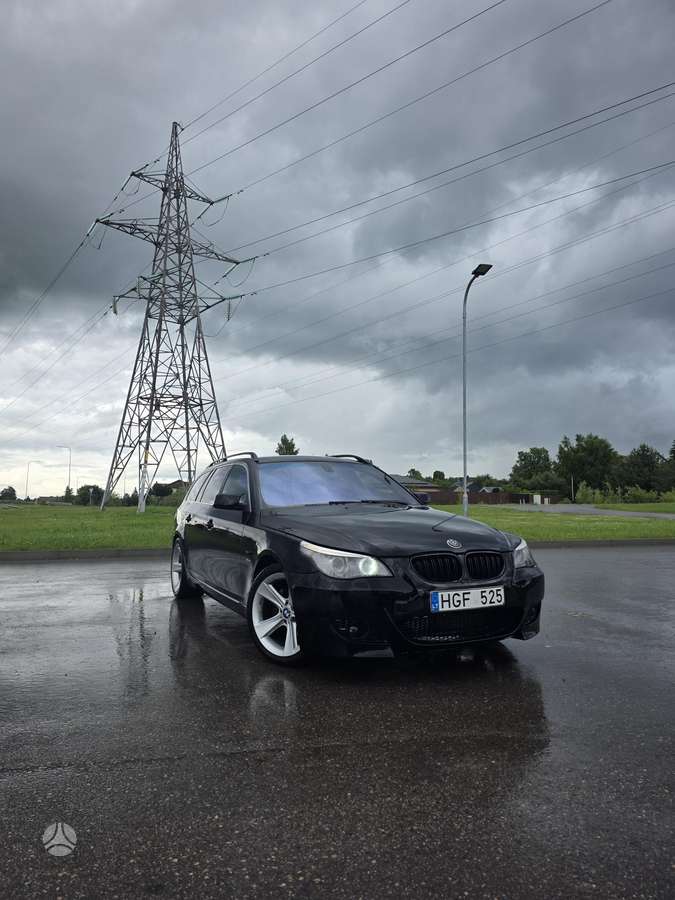 BMW 525, 3.0 l., Универсал