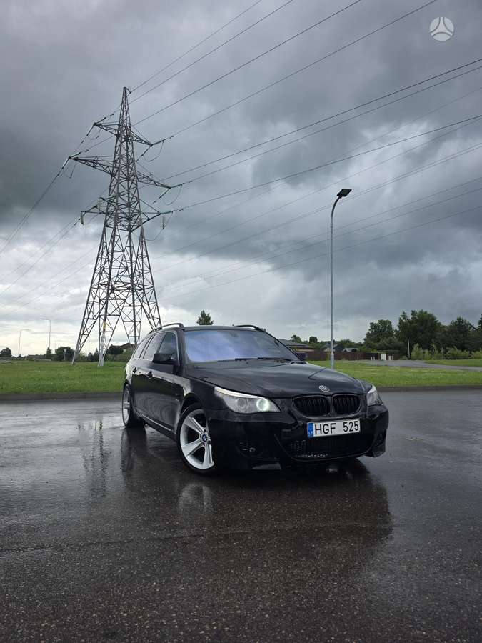 BMW 525, 3.0 l., wagon