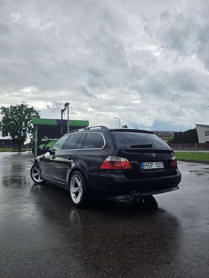 BMW 525, 3.0 l., wagon
