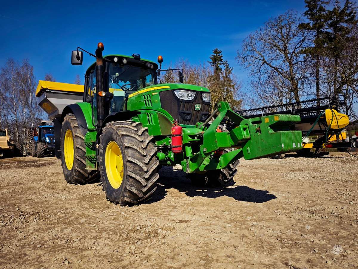 John Deere 6155 M, traktoriai