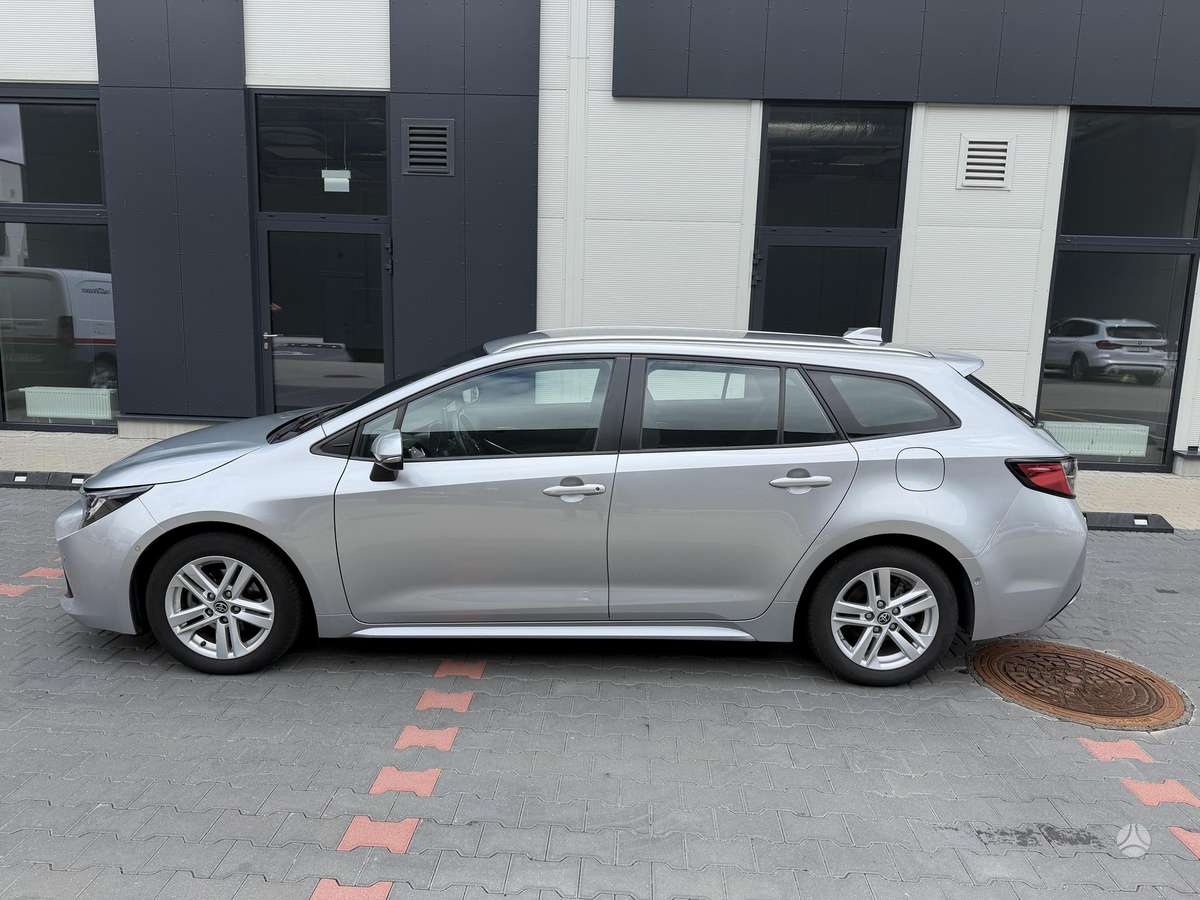 Toyota Corolla - 3