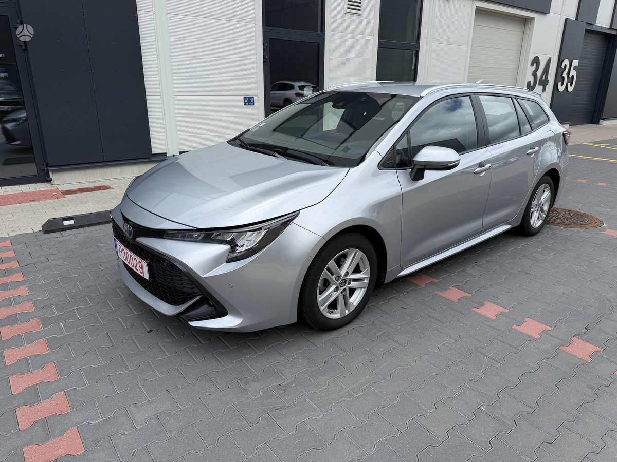 Toyota Corolla - 1