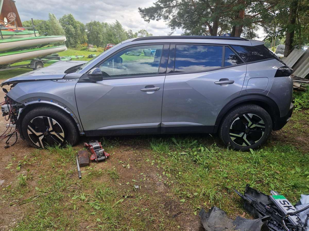 Peugeot 2008 Ardomas dalimis