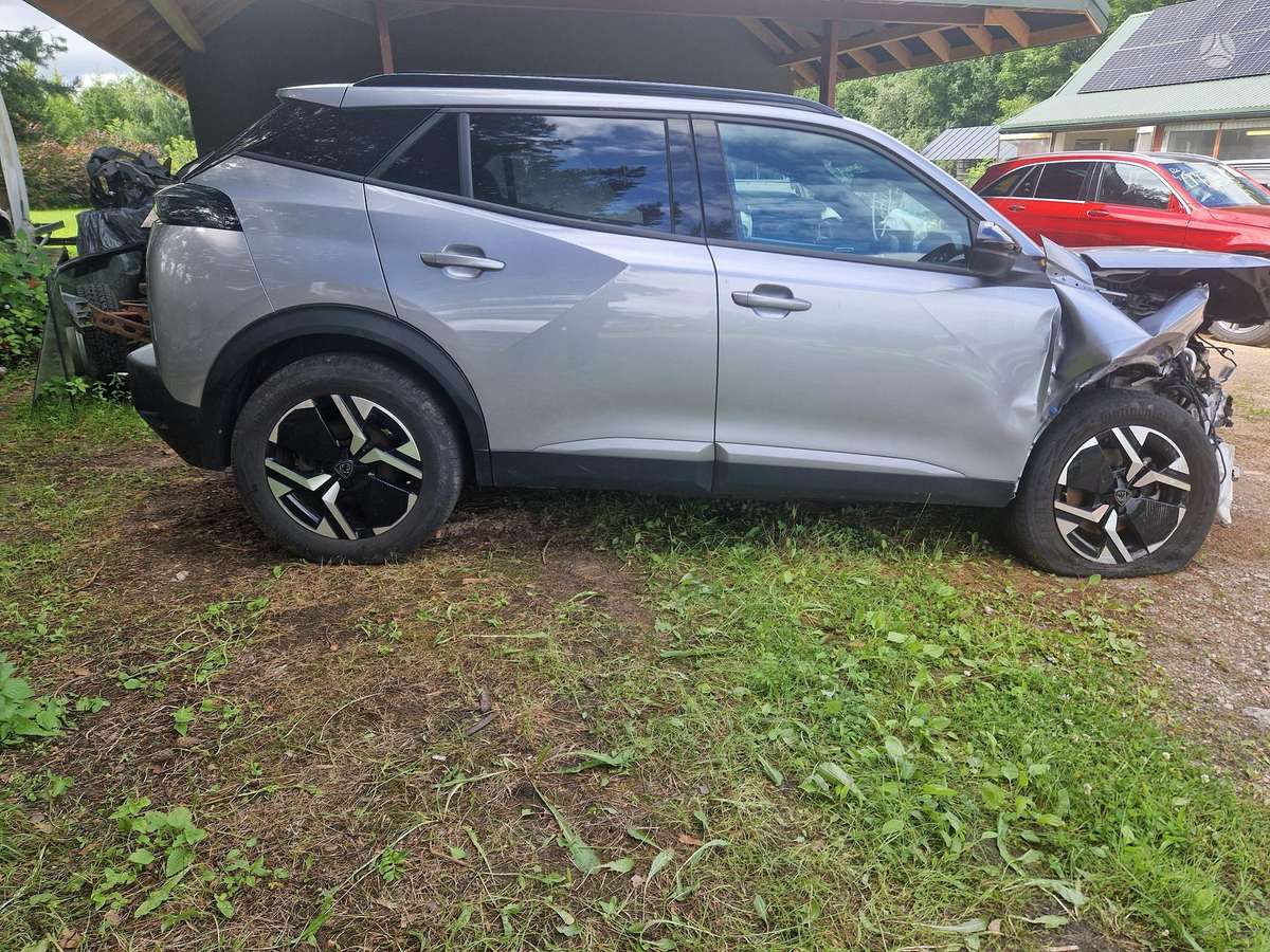 Peugeot 2008 Ardomas dalimis