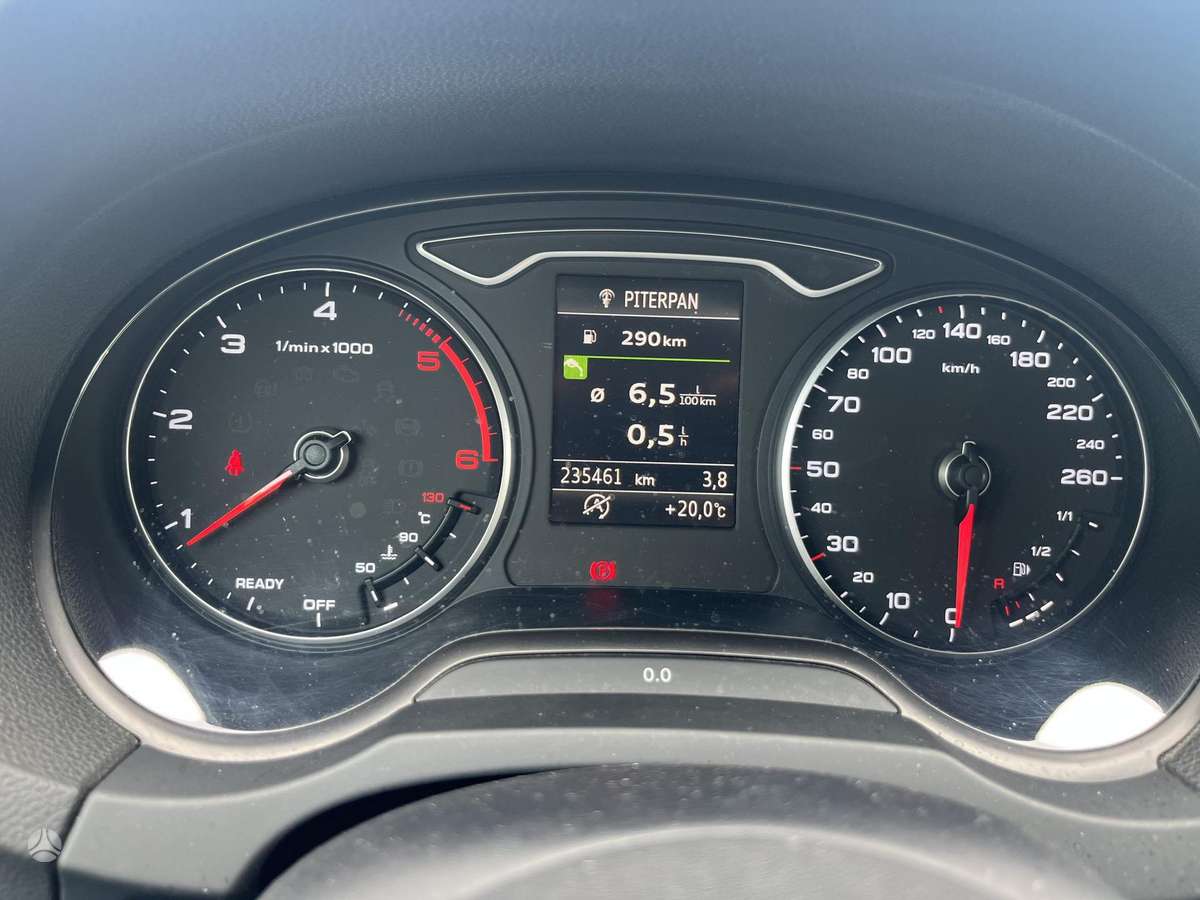 Audi A3, 1.6 l., hatchback