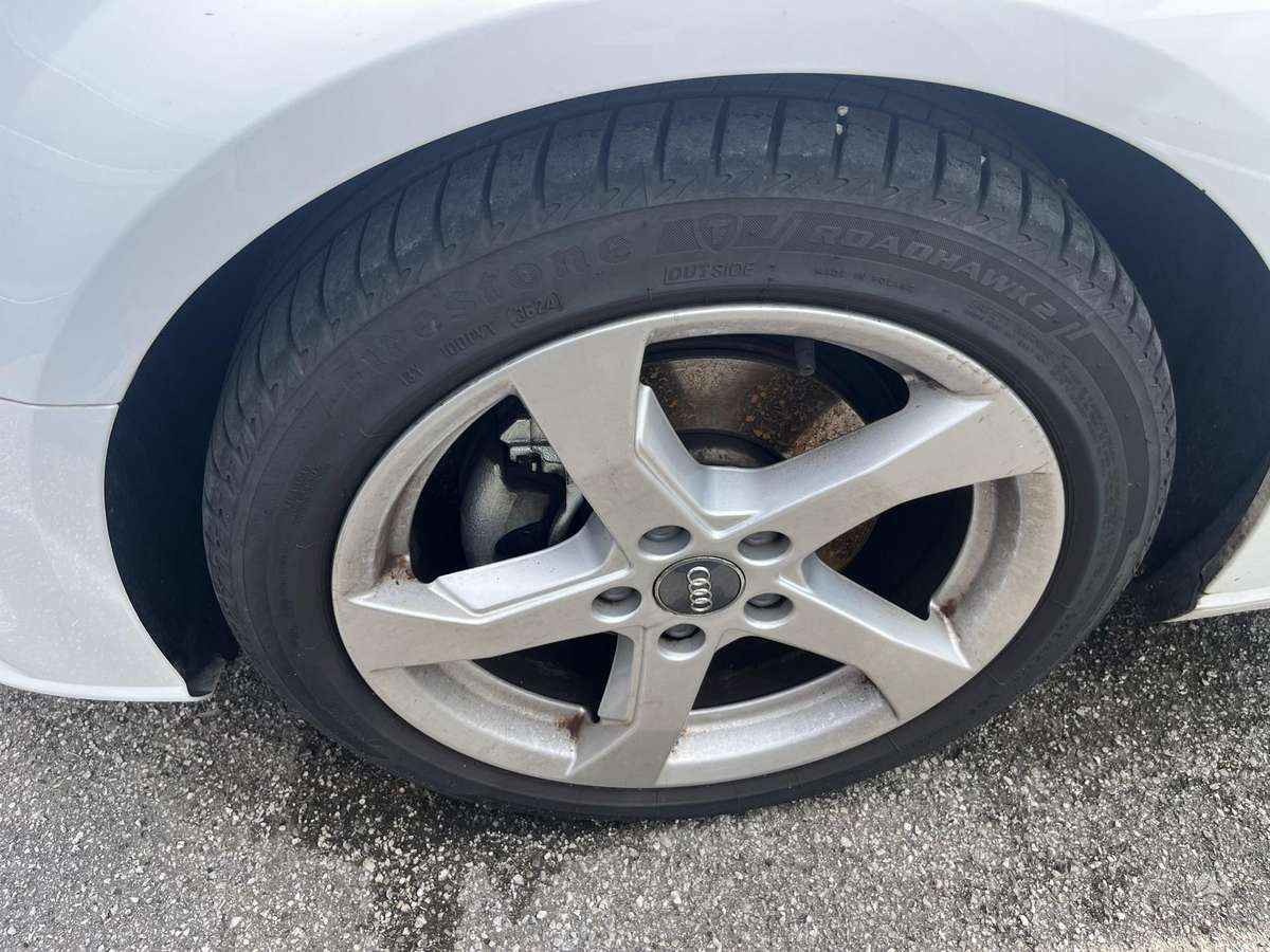 Audi A3, 1.6 l., Хэтчбек