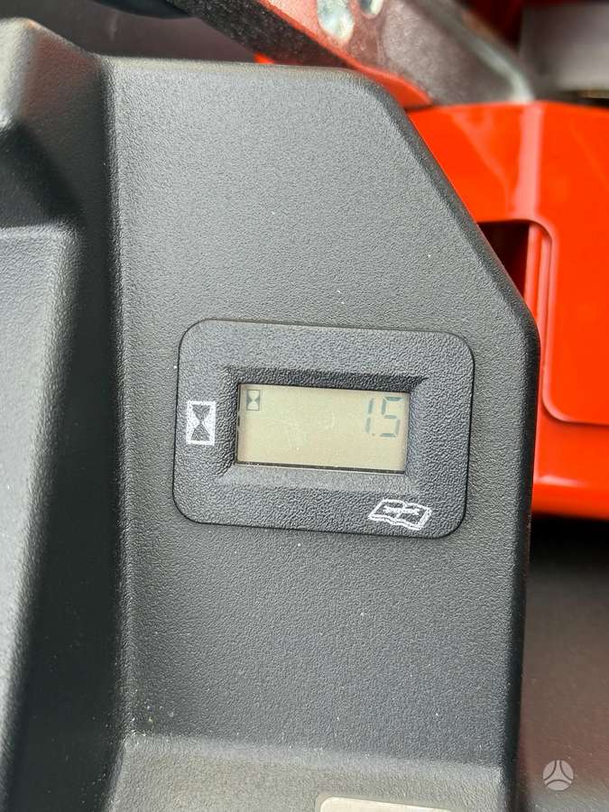 Kubota Z2-481, žoliapjovės