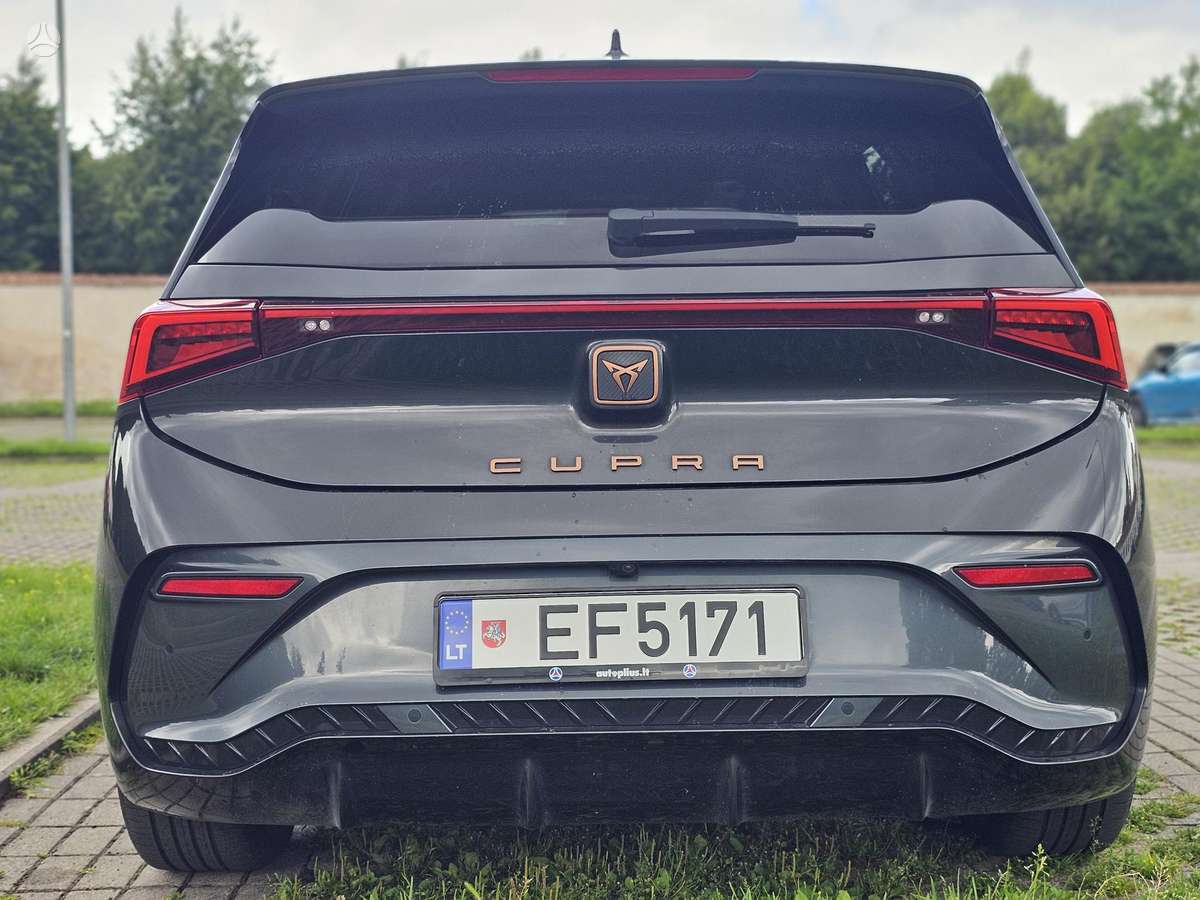 Cupra Born, 82 kWh, hatchback
