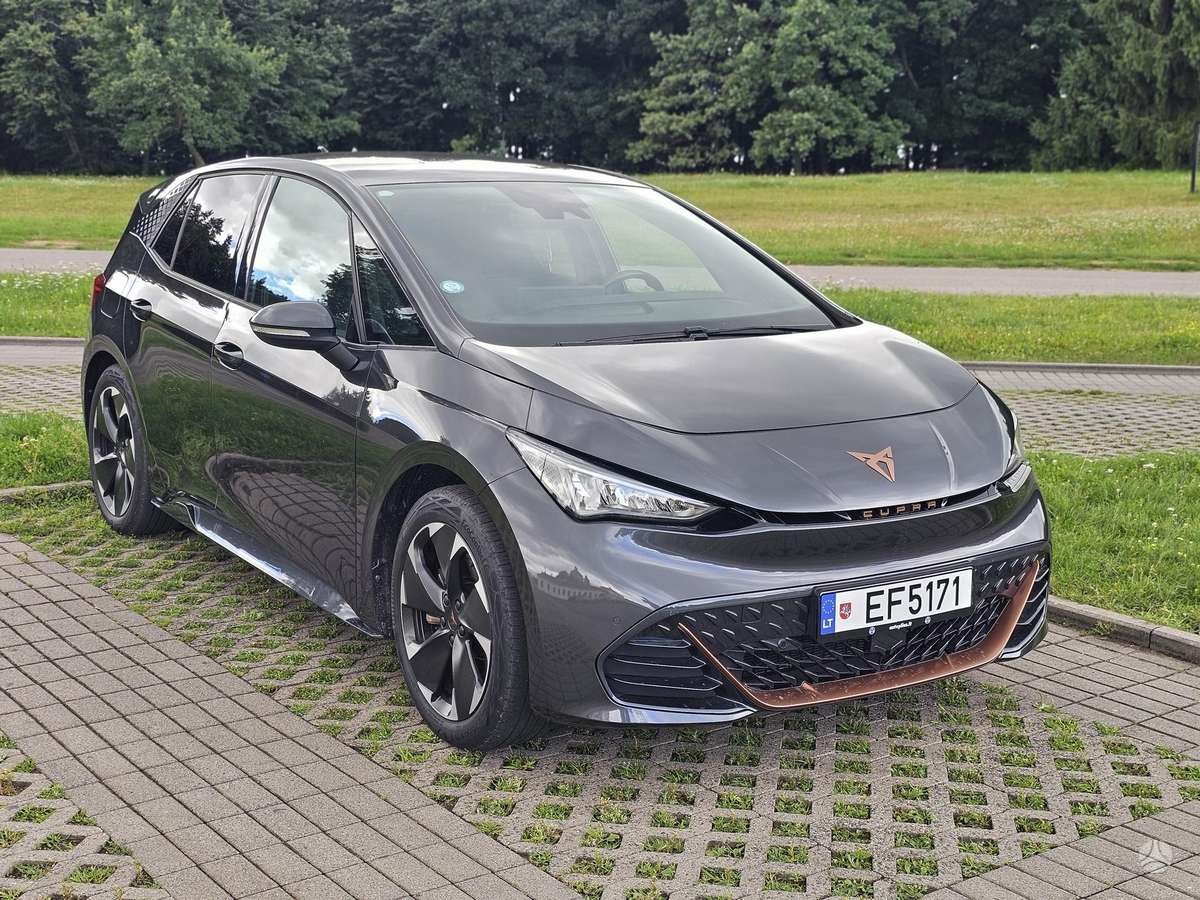 Cupra Born, 82 kWh, hatchback