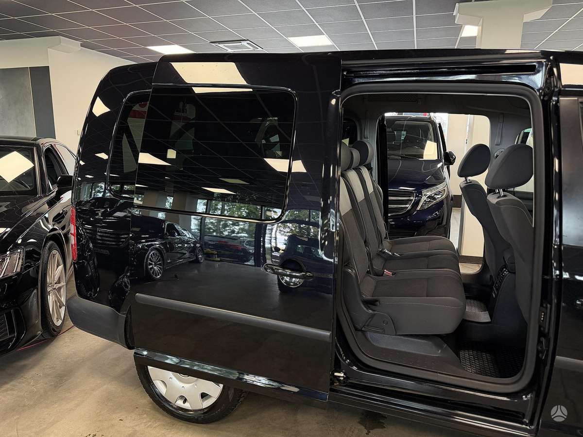 Volkswagen Caddy Maxi - 11