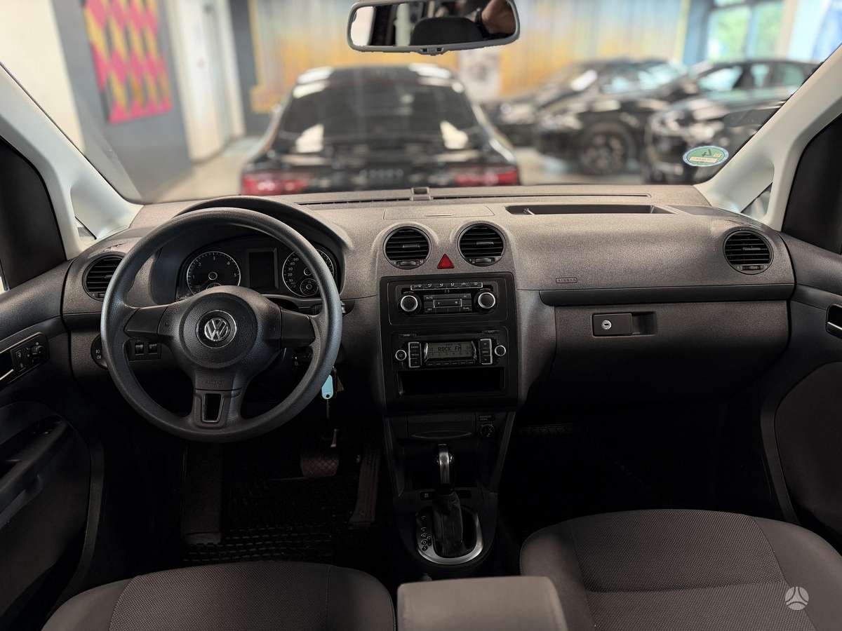 Volkswagen Caddy Maxi - 4