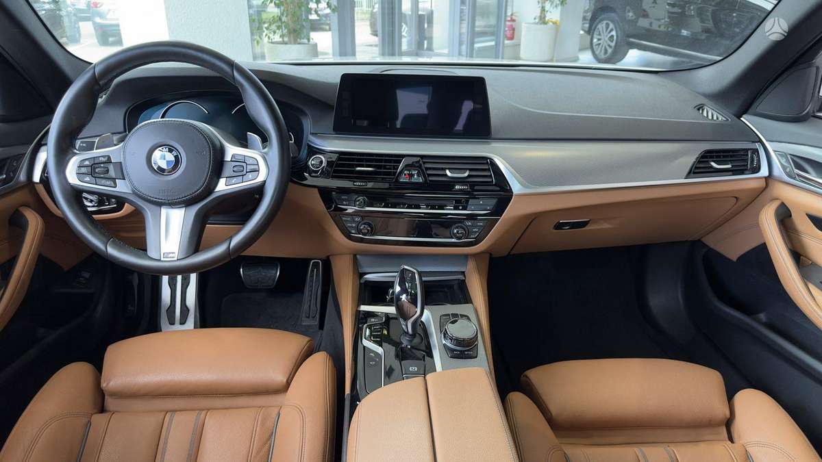BMW 530, 2.0 l., Седан
