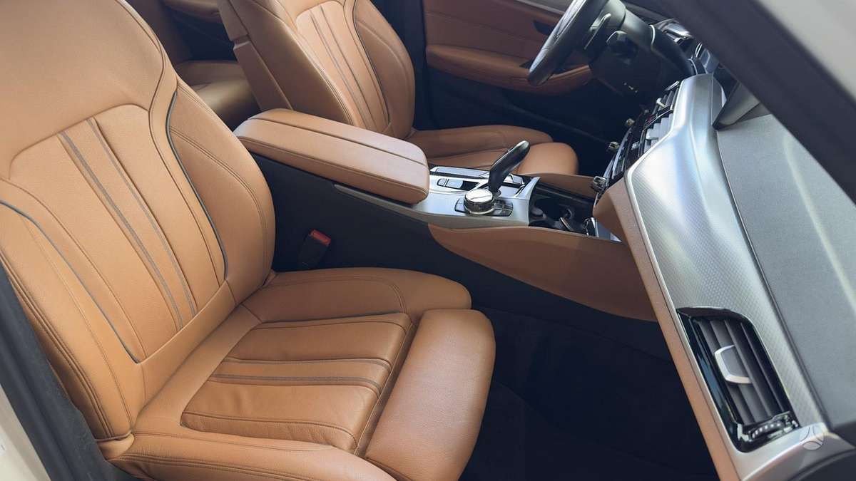 BMW 530, 2.0 l., Седан