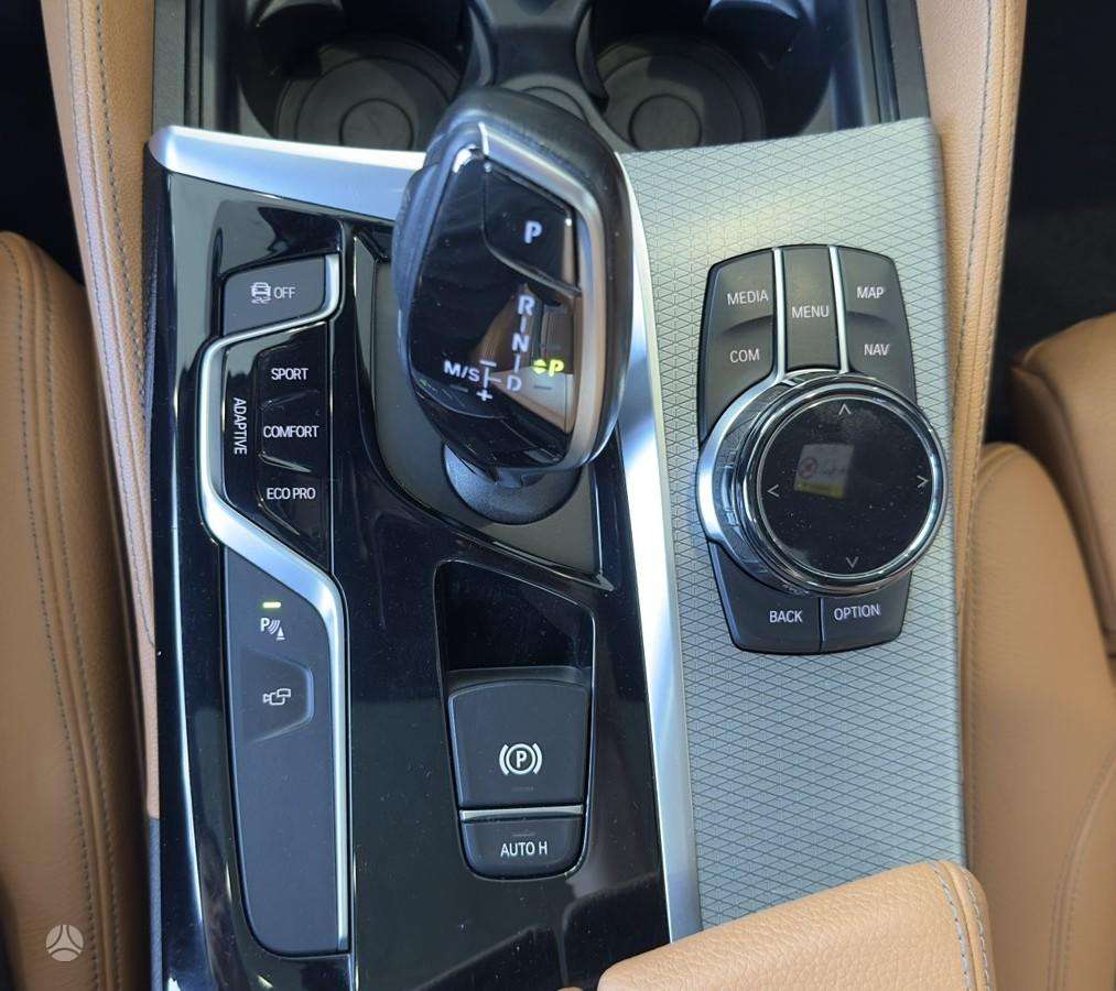 BMW 530, 2.0 l., Седан