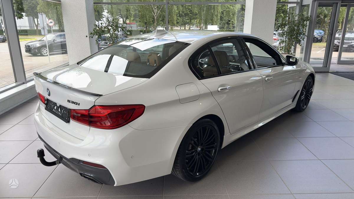 BMW 530, 2.0 l., Седан