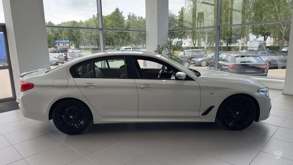 BMW 530, 2.0 l., Седан