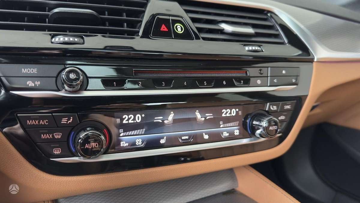 BMW 530, 2.0 l., Седан