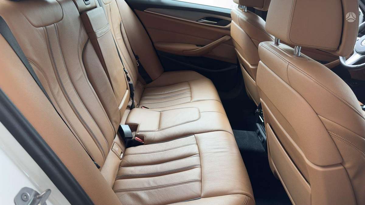 BMW 530, 2.0 l., Седан