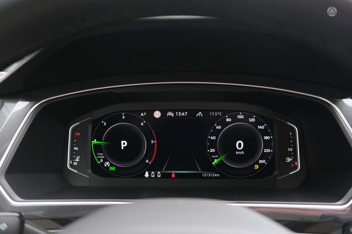 Volkswagen Tiguan Allspace - 7