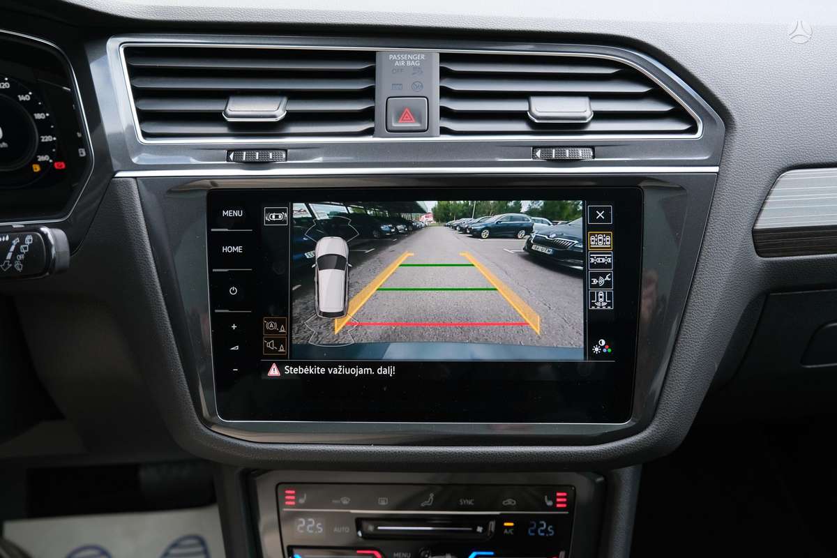 Volkswagen Tiguan Allspace - 12