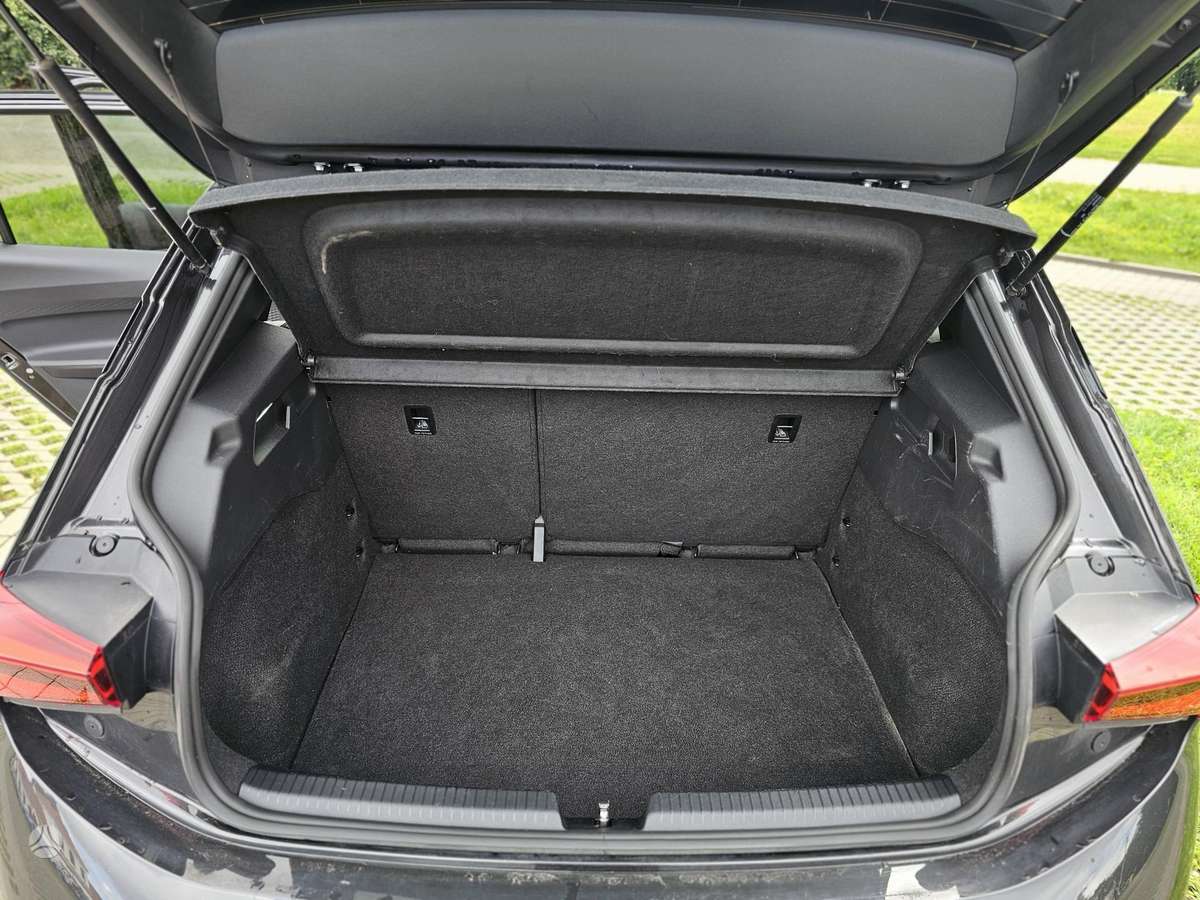 Cupra Born, 82 kWh, hatchback