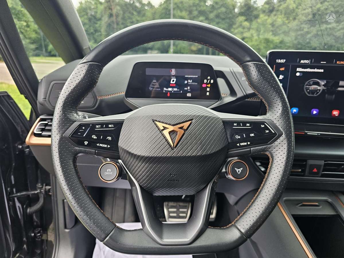 Cupra Born, 82 kWh, hatchback