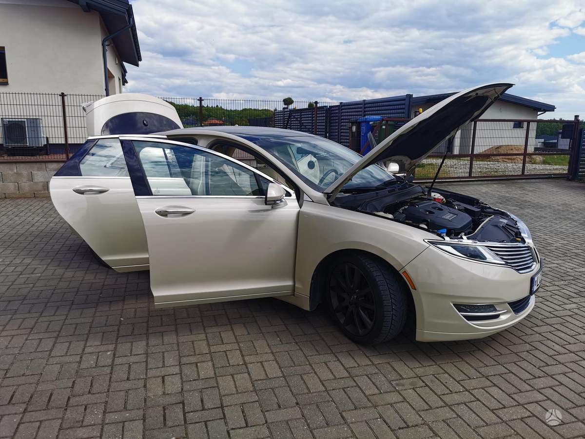 Lincoln MKZ, 2.0 l., Седан