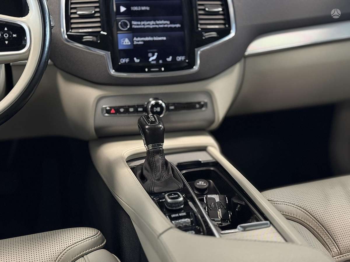 Volvo XC90, 2.0 l., Внедорожник / Кроссовер