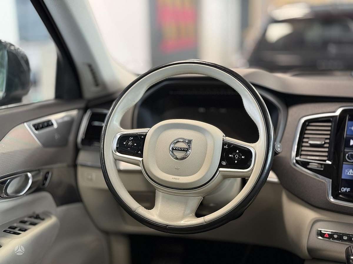 Volvo XC90, 2.0 l., Внедорожник / Кроссовер