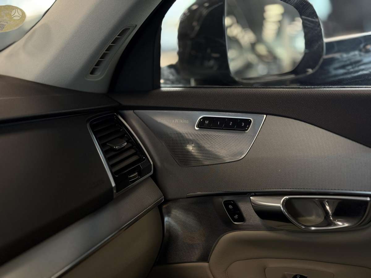 Volvo XC90, 2.0 l., Внедорожник / Кроссовер