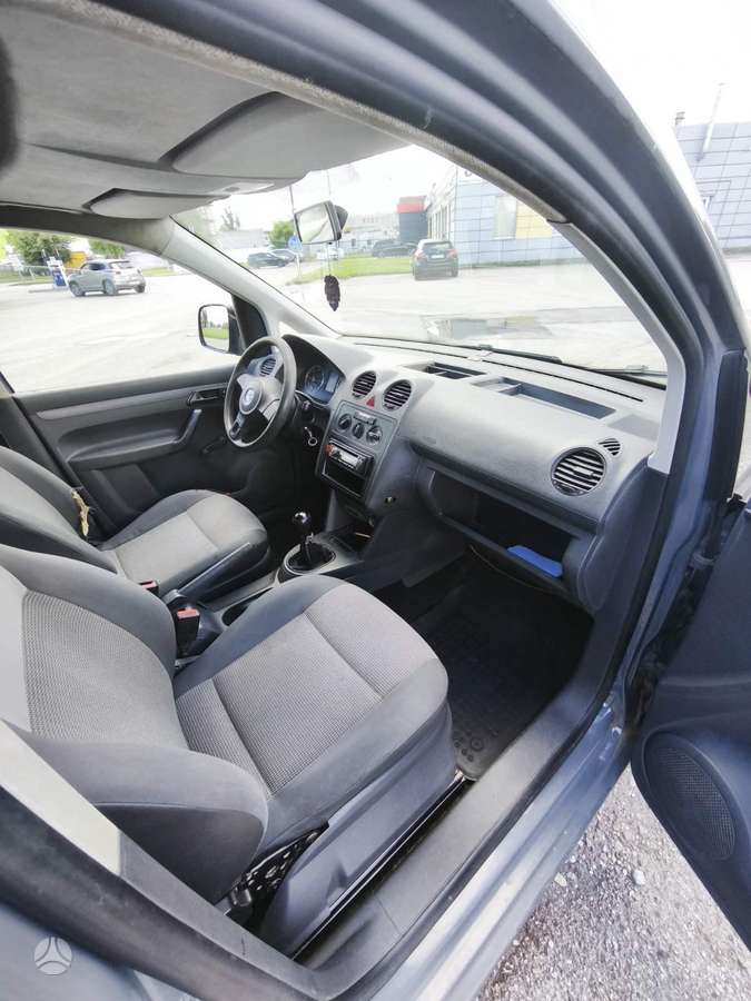 Volkswagen Caddy - 11