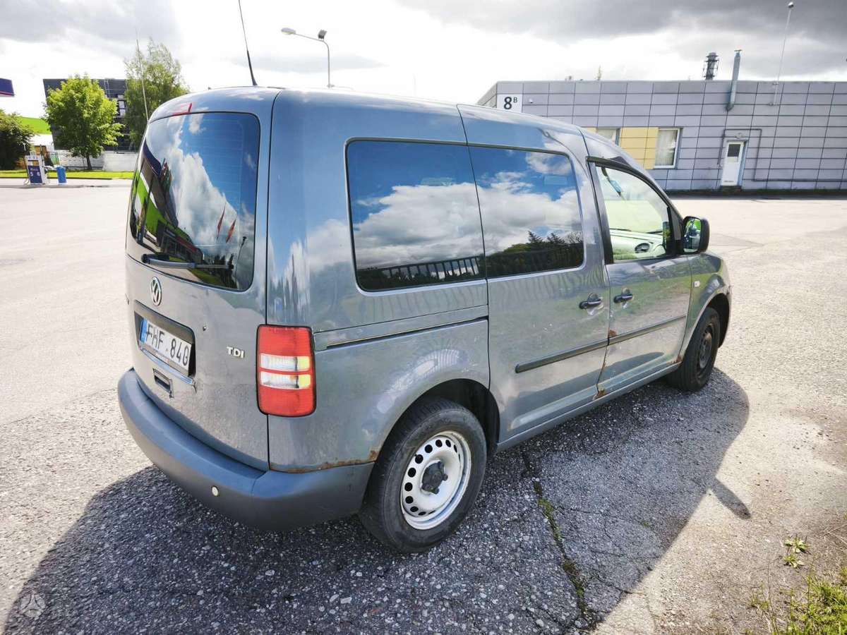 Volkswagen Caddy - 8