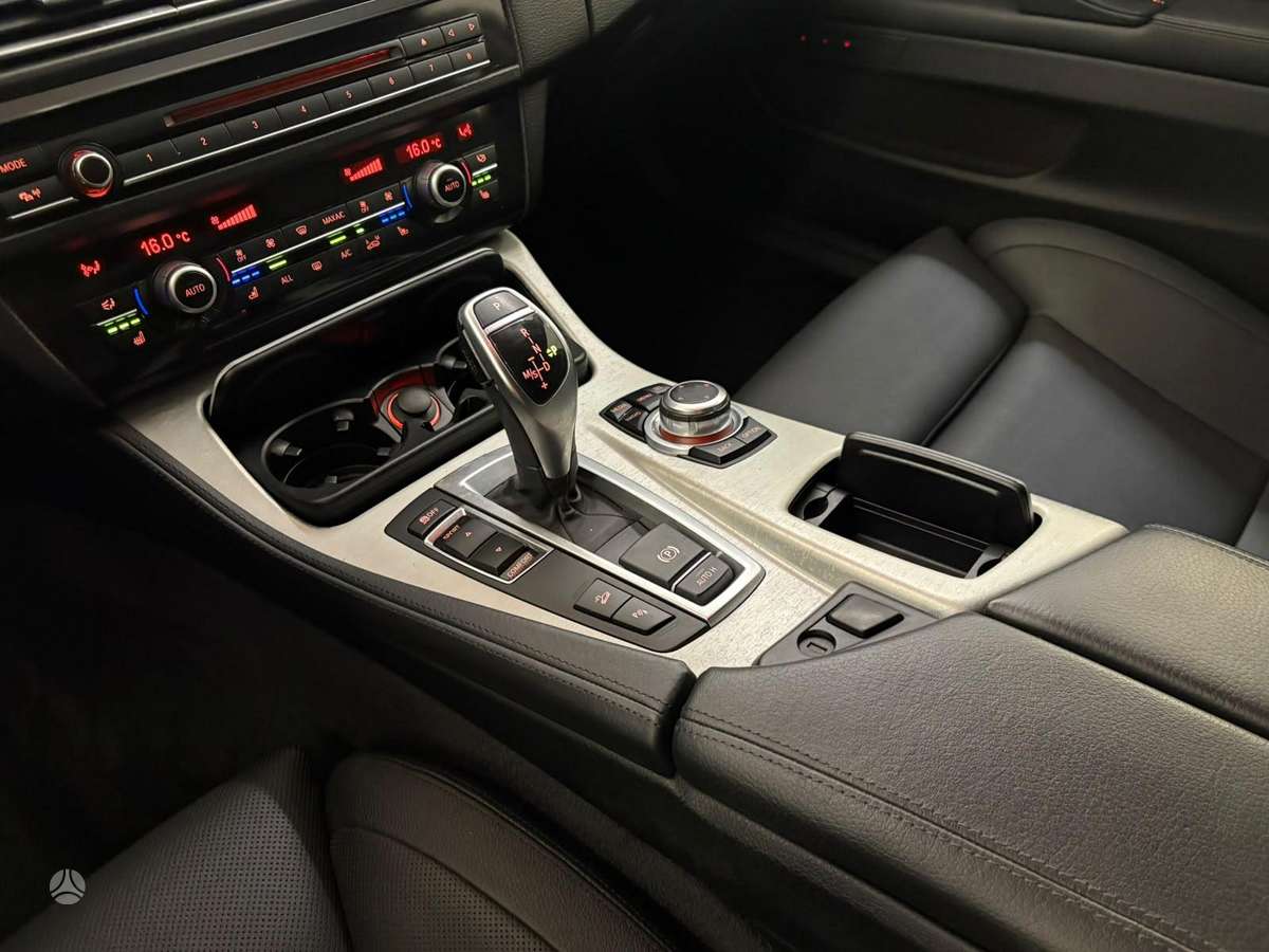 BMW 535, 3.0 l., universalas