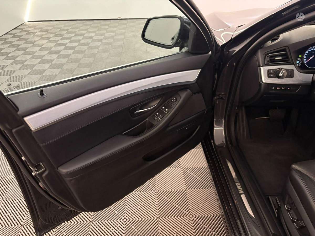 BMW 535, 3.0 l., universalas