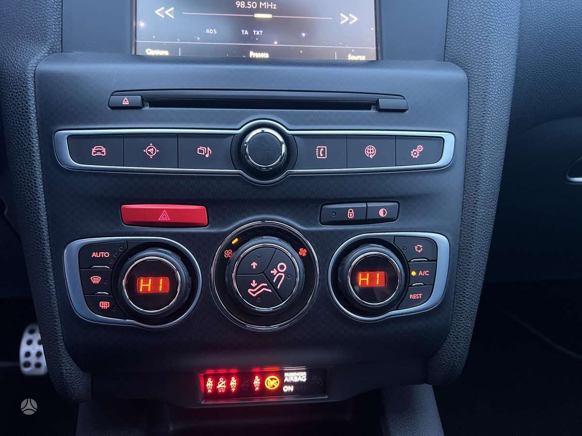 Citroen DS4, hatchback