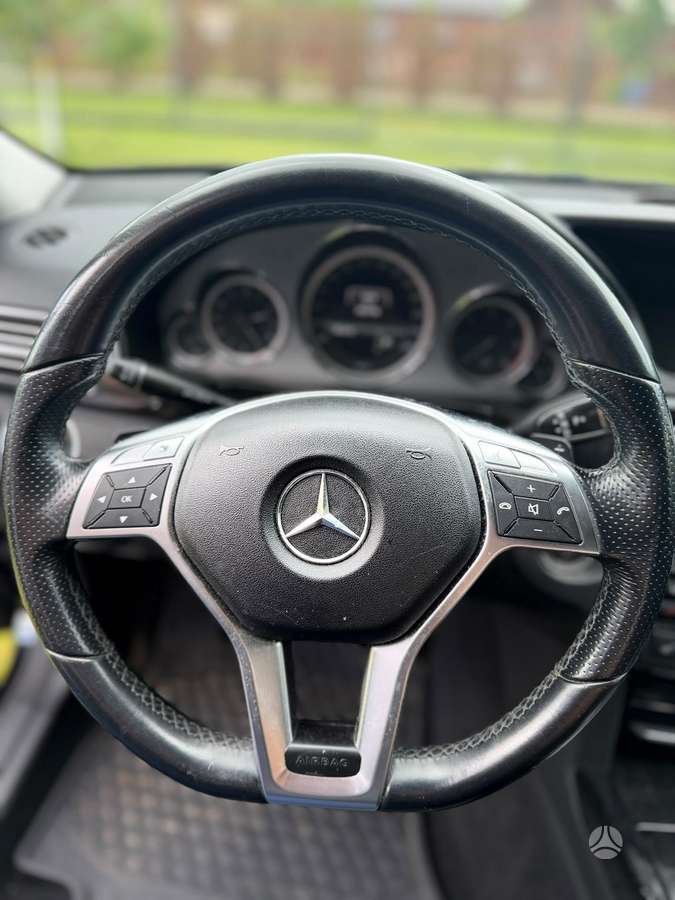 Mercedes-Benz E220, 2.1 l., Универсал