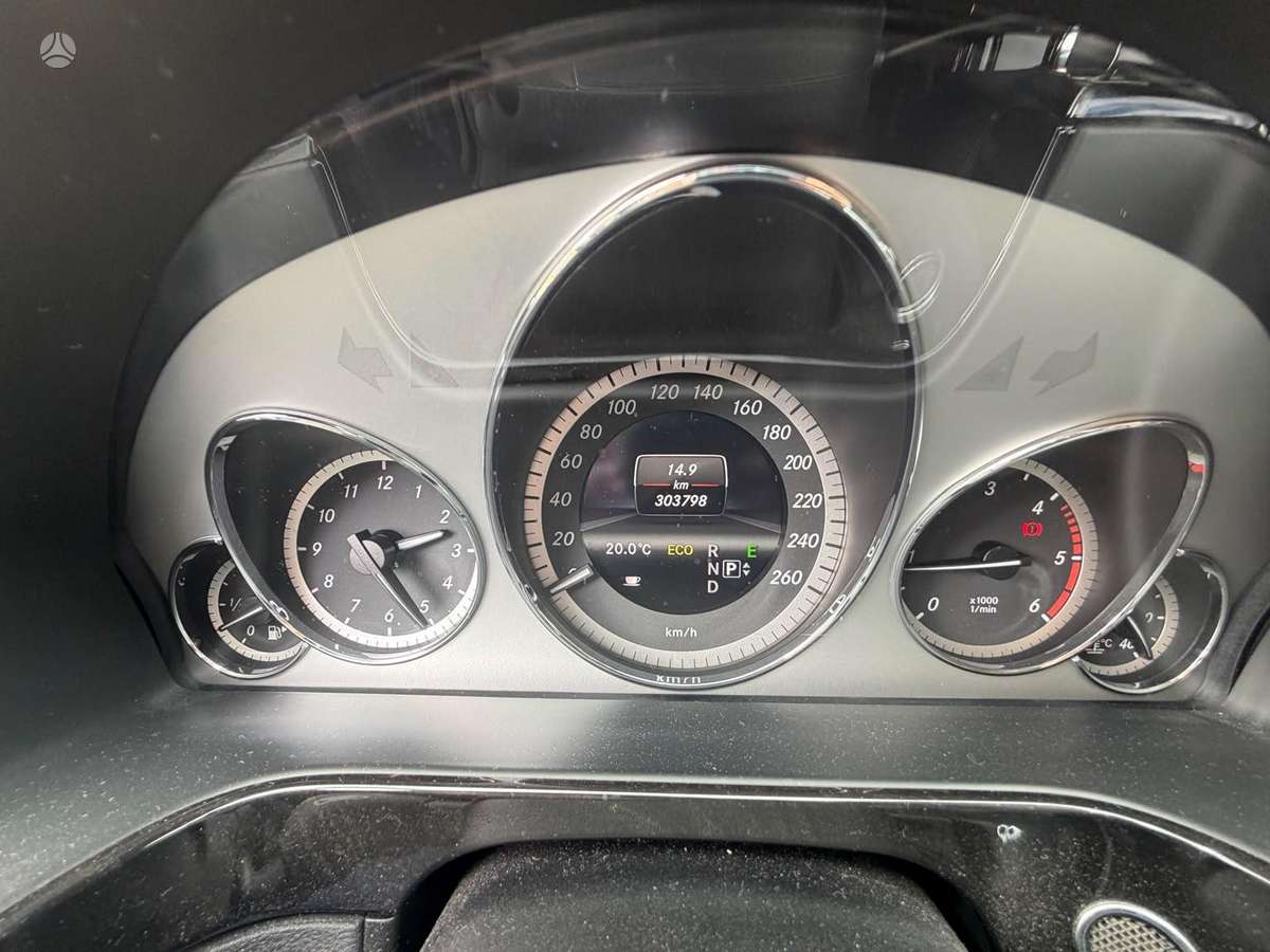 Mercedes-Benz E220, 2.1 l., Универсал