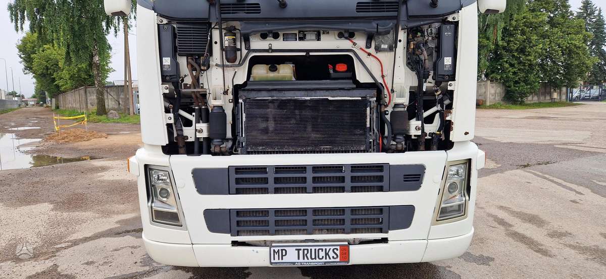 Volvo FH 13 480 XL, double sleeper