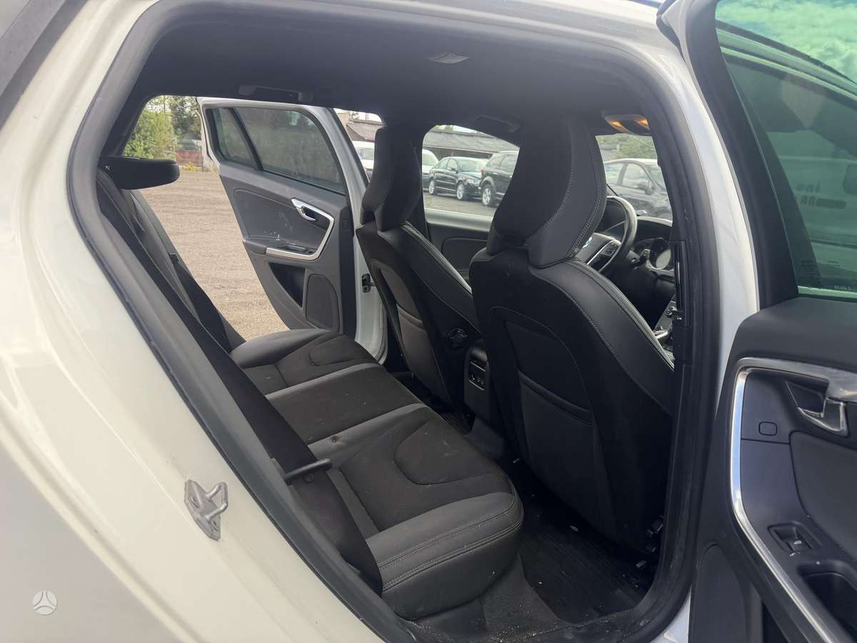 Volvo V60 - 6