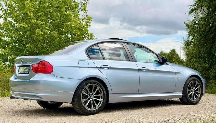 BMW 320, 2.0 l., Седан