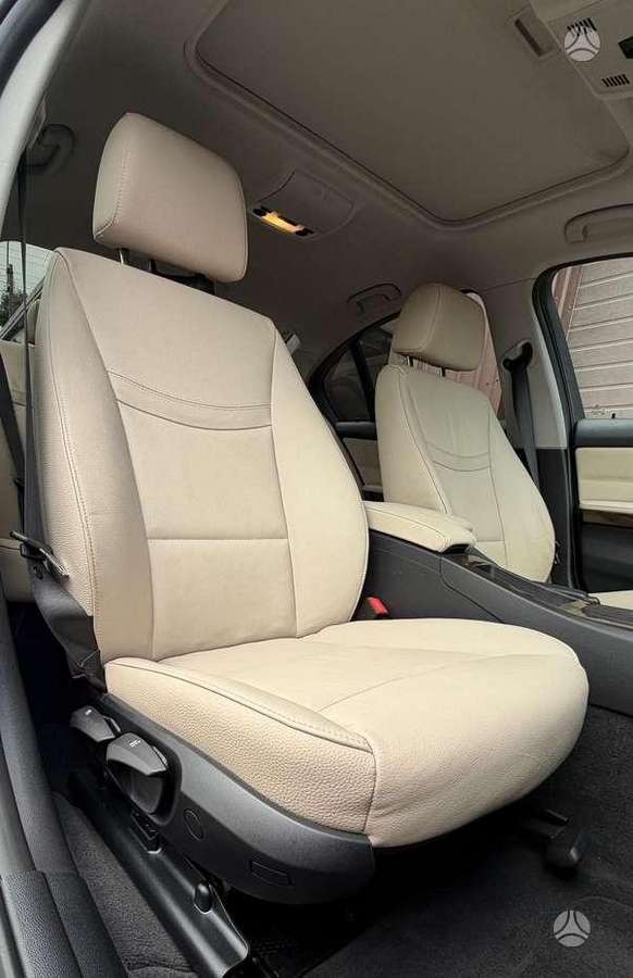BMW 320, 2.0 l., Седан