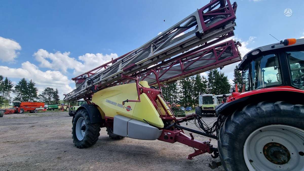 Hardi Commander 6600L, sprayers