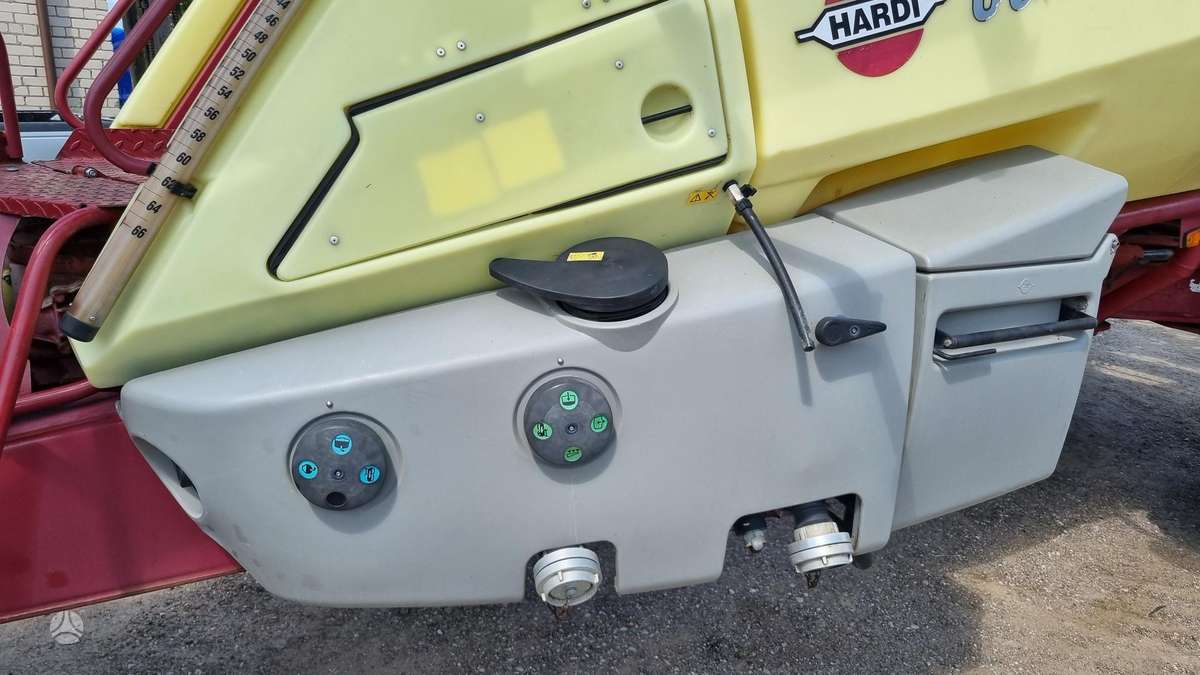 Hardi Commander 6600L, sprayers