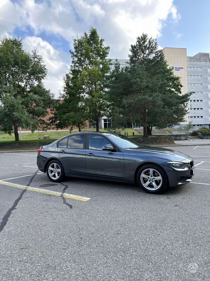 BMW 328, 2.0 l., Седан
