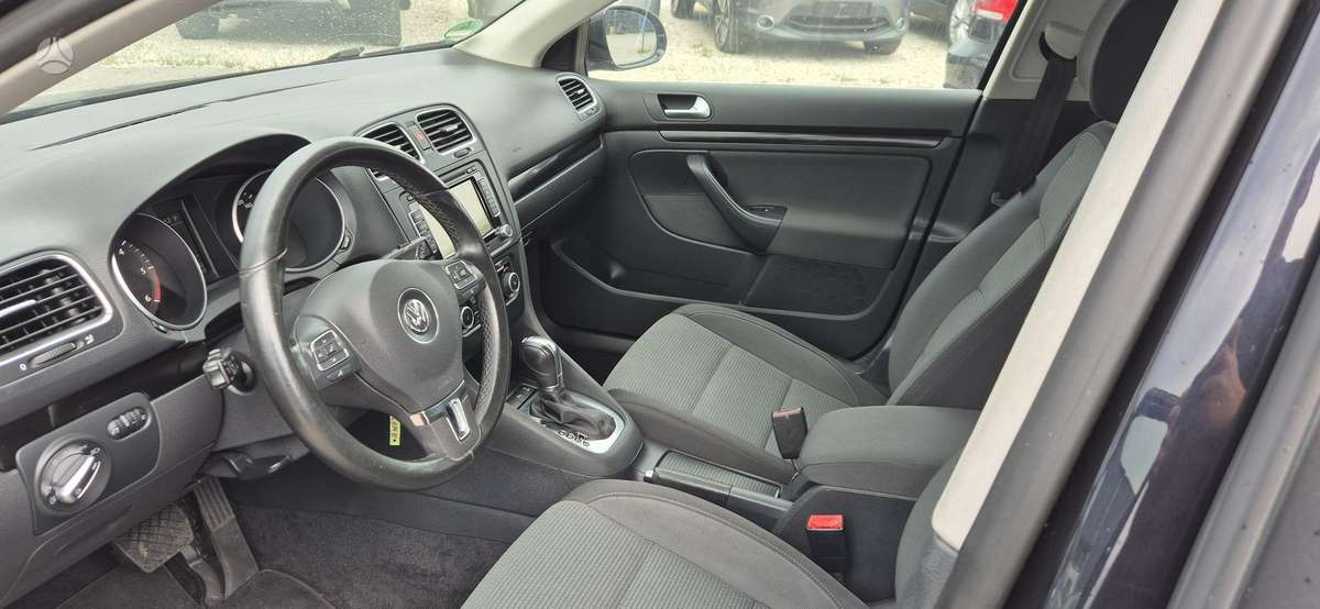 Volkswagen Golf, 1.6 l., Универсал