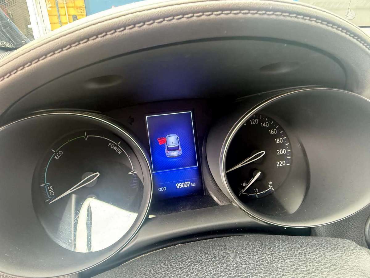 Toyota C-HR - 6