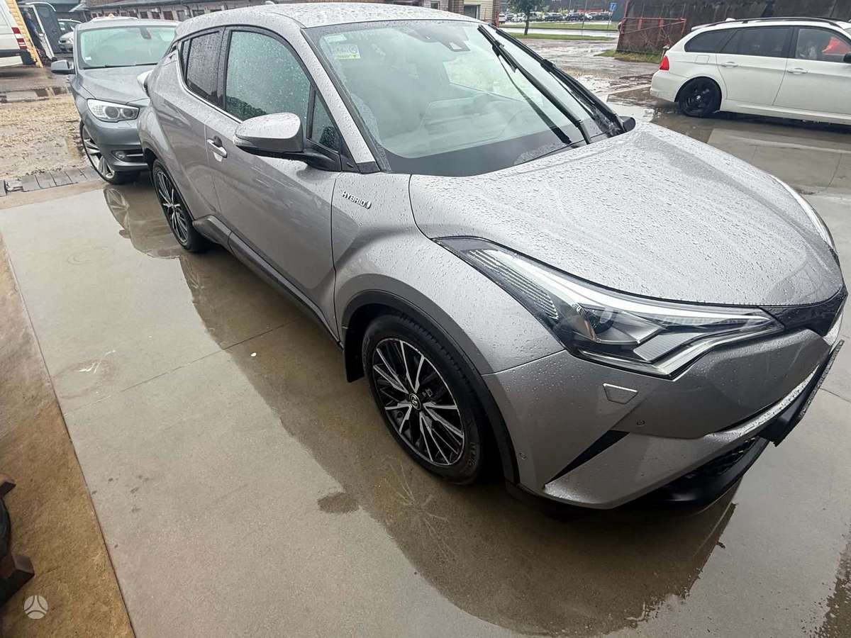 Toyota C-HR - 2
