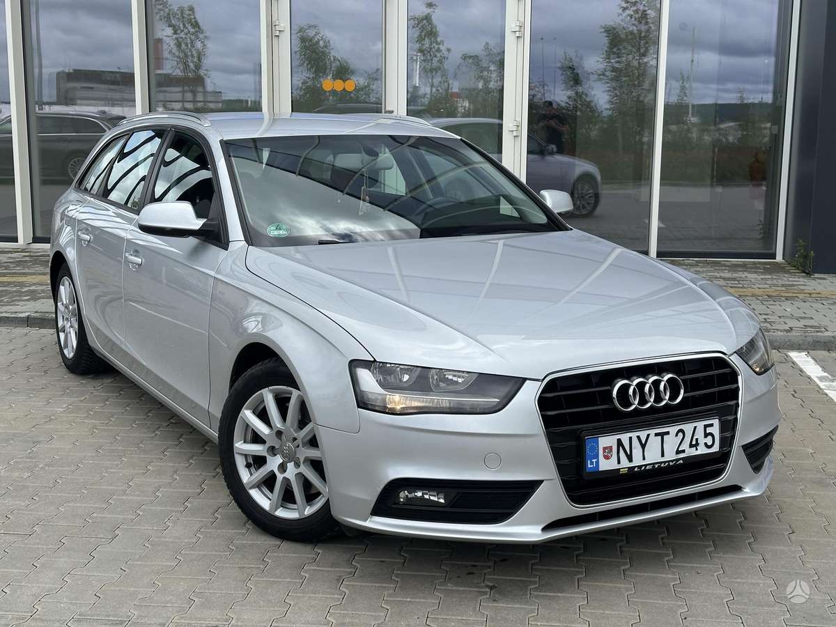 Audi A4, 2.0 l., sedanas
