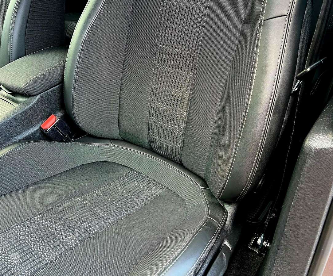 Peugeot 308, 1.2 l., Универсал
